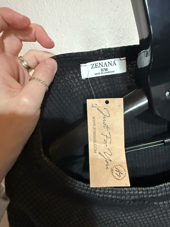 Zenana Outfitters Black Waffle Knit Long Sleeve Top - Picture 4 of 5